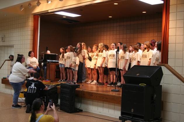 Tecumseh Honor Choir Performs