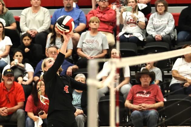North Rock Creek's Keylee Landes going up for a tip. Photo courtesy of Gowin Photography