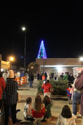Shawnee Tree Lighting Ceremony