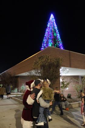Shawnee Tree Lighting Ceremony
