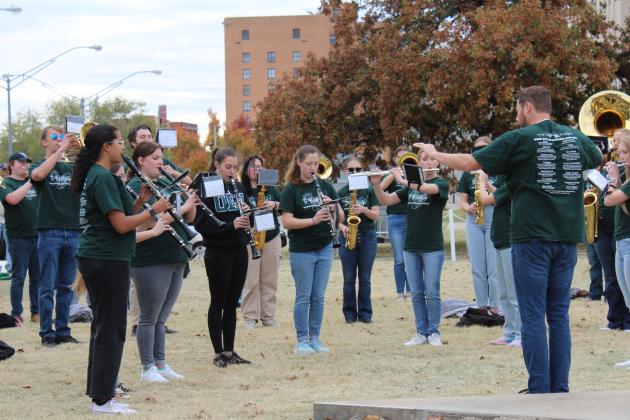 Shawnee Veterans Day Program