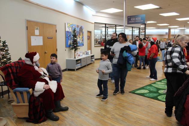 Shawnee Tree Lighting Ceremony