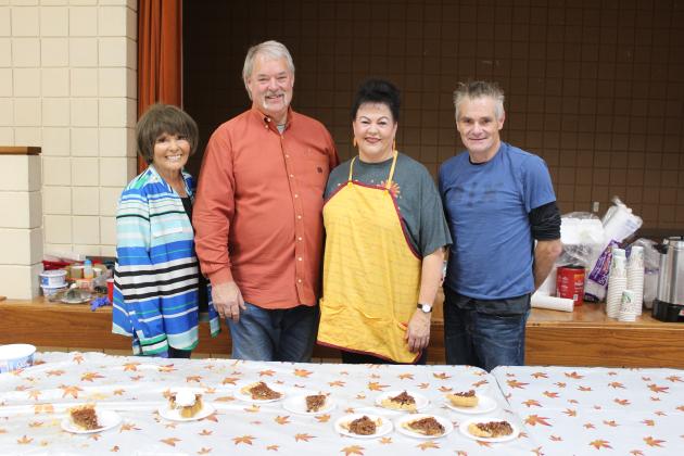 Ronnye Sharp, Randy Gilbert, Suzanne Gilbert &amp; Larry Irby pause for a picture.