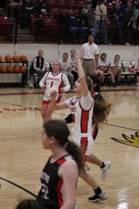Earlsboro vs. Macomb