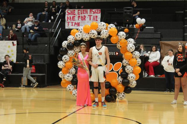 Junior attendants Janlee Impson and Bowdie Brooks were crowned the Maud Spring Homecoming Princess and Prince, respectively, during halftime of the boys game on Jan. 26. Countywide &amp; Sun/Natasha Dunagan