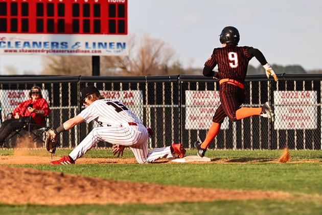 North Rock Creek's Jesse Todd got the 3rd out of the inning. Photo courtesy of Gowin Photography