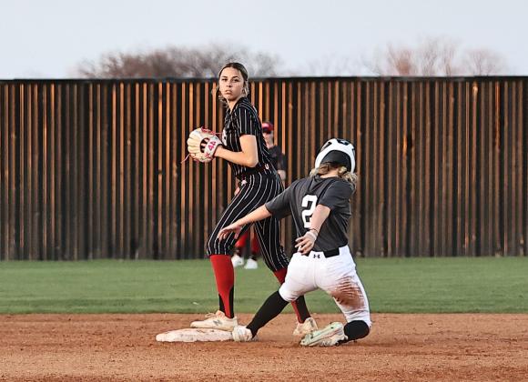 North Rock Creek's Sophie Morris with the out at second. Photo courtesy of Gowin Photography