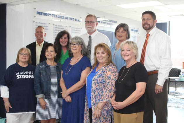 Shawnee Public Schools Retirees &amp; Superintendent Espolt