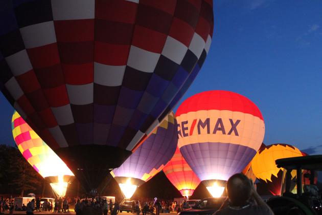 FireLake Fireflight Balloon Festival - Aug. 10 Balloon Glow