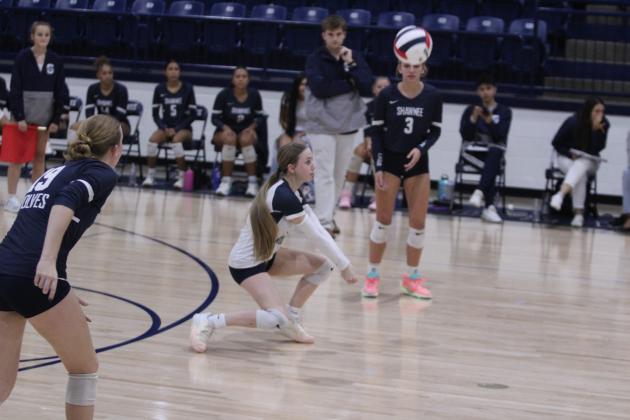 Shawnee Lady Wolves Volleyball