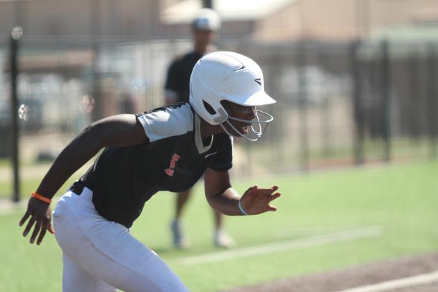 Earlsboro freshman Zeaonna McGregor runs toward first during the fourth inning of the Aug. 17 Varnum game. The Lady Wildcats won against Varnum, 8-4, at the Little River Conference Fast-Pitch Tournament. On Aug. 15, they beat Paden, 13-1, and lost to Strother, 2-9. They won over Sasakwa, 16-1, on Aug. 16, and they lost to Macomb, 3-8, on Aug. 17. Countywide &amp; Sun/Natasha Dunagan