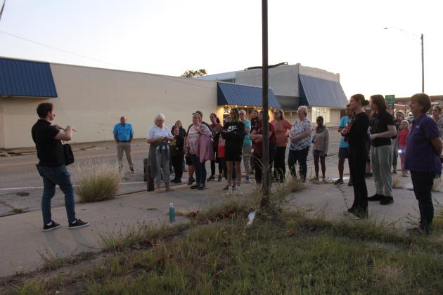 Shawnee Library Hosts Haunted Downtown Shawnee Tour