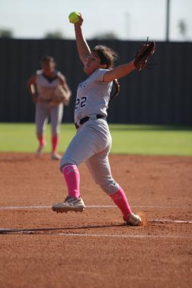 Shawnee's Nana Martin winds up in the first inning of the home game with Seminole on Oct. 1. The Lady Wolves Fast-Pitch team won, 12-0. Countywide &amp;  Sun/Natasha Dunagan