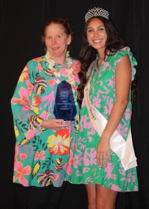 Kacy Kinsey won the Citizen of the Year Award, presented by Miss Frontier Days Jalee Meyers, during the Tecumseh Chamber of Commerce Annual Meeting &amp; Awards Banquet, held at the Grand Casino Hotel and Resort on Nov. 21. Countywide &amp; Sun/Natasha Dunagan