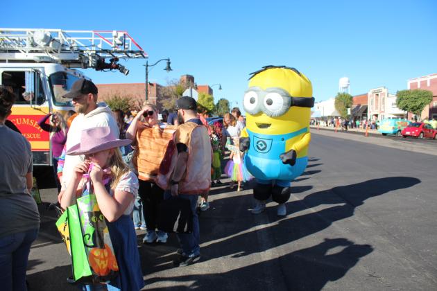 Tecumseh Business Trick 'r Treating