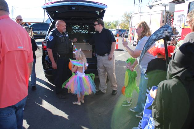 Tecumseh Business Trick 'r Treating