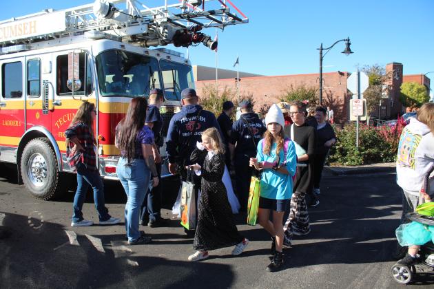 Tecumseh Business Trick 'r Treating