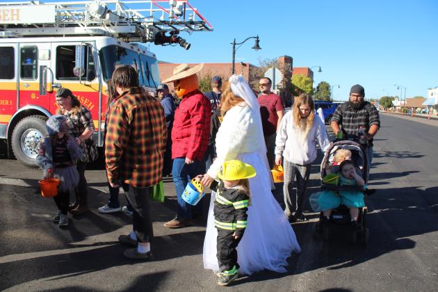 Tecumseh Business Trick 'r Treating