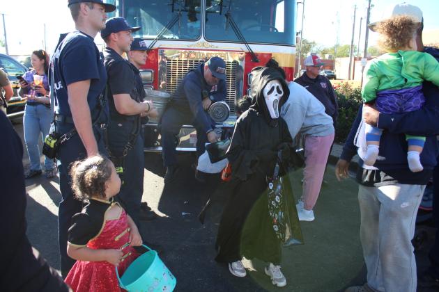 Tecumseh Business Trick 'r Treating