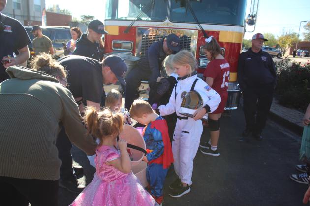 Tecumseh Business Trick 'r Treating