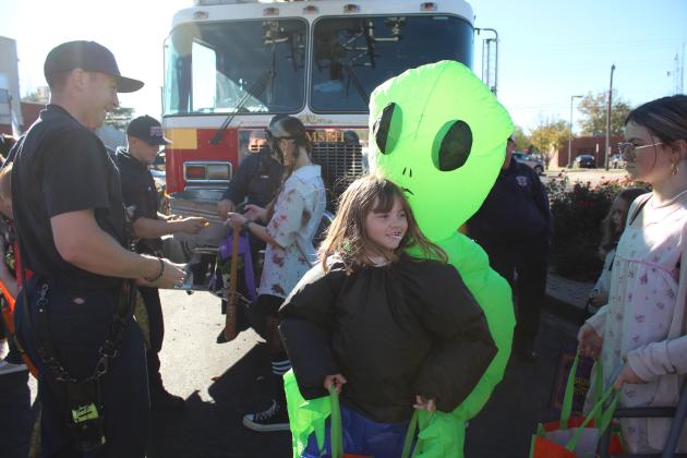 Tecumseh Business Trick 'r Treating