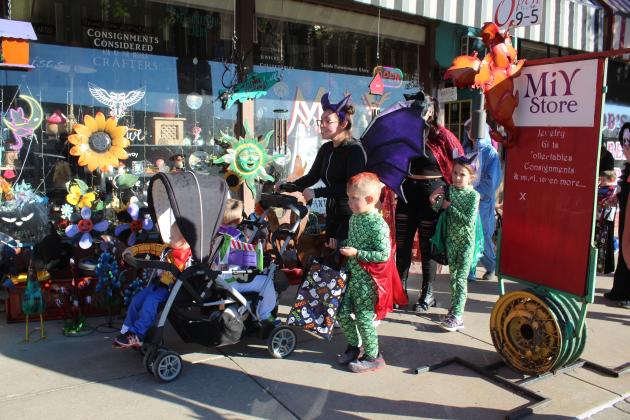 Tecumseh Business Trick 'r Treating
