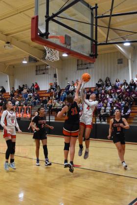 Earlsboro vs. Strother