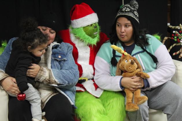 Pictures with the Grinch