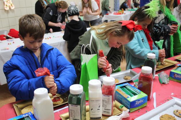Cookie Decorating with Tecumseh PCG