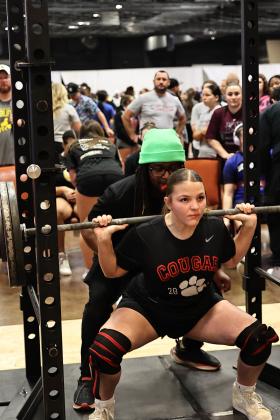 NRC Lady Cougars Powerlifting