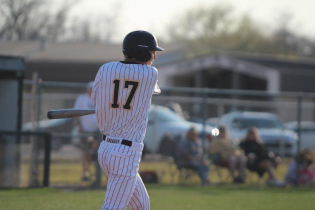 Vaughn Kinnamon at bat