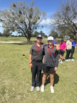 Last week, the Savage Golf team went to the Sulphur Tournament and came back with a 3rd place finish. Tecumseh’s Wyatt Cosper and Greyson Sellars tied for a 7th place medal. Cosper and Sellars each shot an 84 in the tournament. Landon Seaton shot an 89 while Deven Mcleister and Blake Sampson shot 102 and 111 respectively. Photo provided