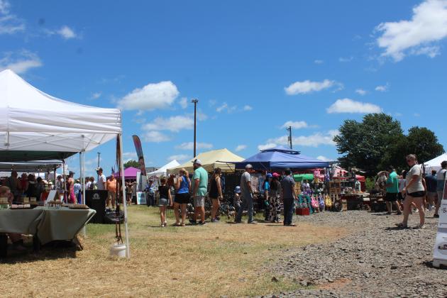 Blackberry Festival vendors