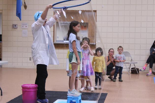 Tecumseh Library Holds Bubble Party