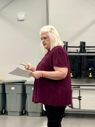 Tecumseh Public School Principal of Cross Timbers, Lisa Thompson updates the board on The 3rd Grade Strong Readers results a the Oct. board meeting.