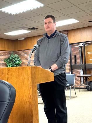 Tecumseh City Council asked  Christopher Abel a few questions before welcoming him aboard as the new Ward 3 Councilman, replacing Don Bradley. Bradley resigned last week due to ongoing health concerns. Julie Talton, Countywide &amp; Sun