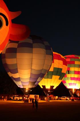 "WayBack," owned by Will Kinser, was two balloons away from W. Kinser's parent's balloon, "MilkyWay." Photo by Brody Dunagan