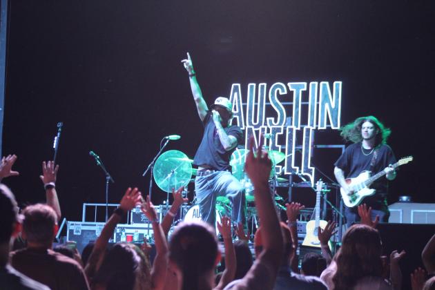 Austin Snell, of Nashville, and his band performs at the FireLake Fireflight Balloon Festival Aug. 8.