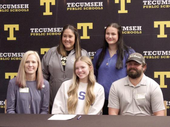 THS Senior signs with Seminole State.