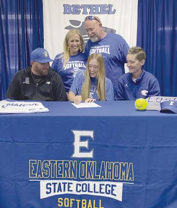 Bethel Senior, Brooklyn Duff, signs a Letter of Intent to play softball for Eastern Oklahoma State College. Smiling around her are: Eastern State Assistant Head Coach, Anthony Whisenhunt; Parents, Raven and Patrick Duff; and Bethel Softball Coach, Tara Satterfield. Duff was also just named to the Oklahoma Fast-Pitch Coaches Asociation All-State team that will be playing next June. Countywide &amp; Sun/ Julie Talton