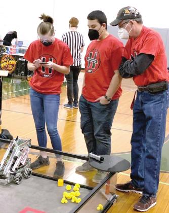 Macomb Robotics Team Wins Design Award At State