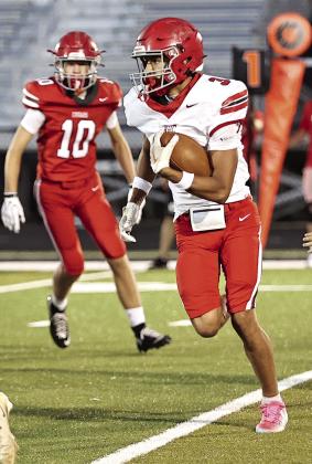 NRC's Red/White scrimmage took place on Aug. 14, where Tyson Hawkins played Quarterback for the White team.