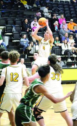 Tecumseh’s Brady Overstreet makes a jump shot during the home game against Seminole on Jan. 28. The Savages lost, 51-54. Countywide &amp;amp; Sun/Natasha Dunagan