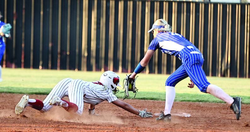 NRC's Laynee Joyner narrowly beats the ball to 2nd base.