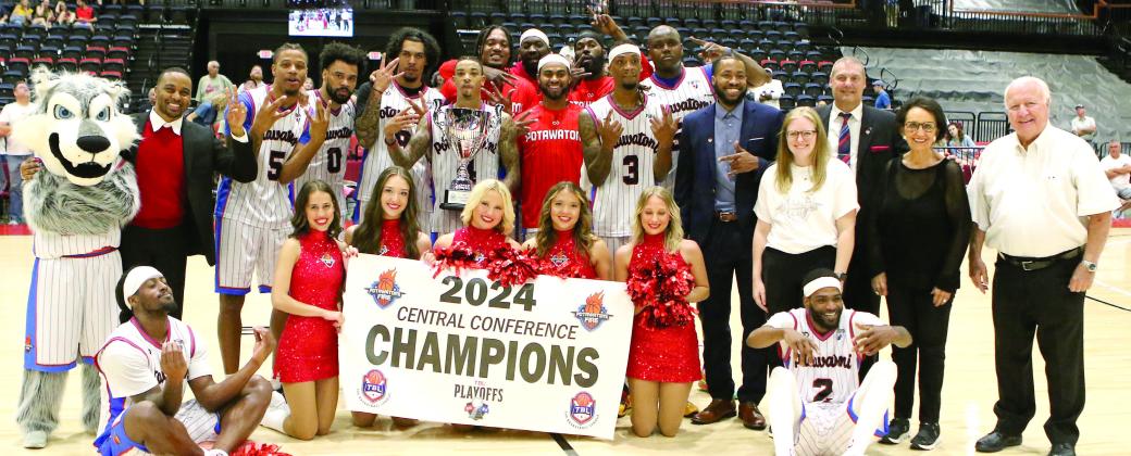 The Potawatomi Fire clinched the Central Conference Championship Saturday, June 8. The team, and Cheer Squad pose after the win with Citizen Potawatomi Chairman John “Rocky” Barrett and Vice-Chair Linda Capps, far right. The Fire played the first round of Regionals against the LA Ignite last night (Wednesday) and will return home for Game 2 on Saturday. Tip-off is scheduled for 7 pm. Photo courtesy of Kent Bush.