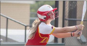Dale’s Teague Muncy hits a double. Dale beatRed Oak 5-0. Dale’s Heartly Snyder makes contact with the ball in the game against Red Oak.