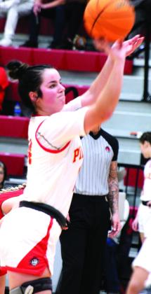 Dale’s Karsen Griggs shoots a free throw during the fourth quarter of the Elgin game in the Dale Boomarang Classic.