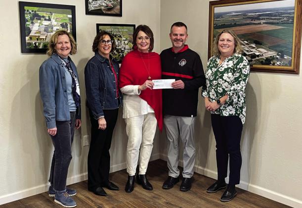 Dale Receives $11,500 Grant