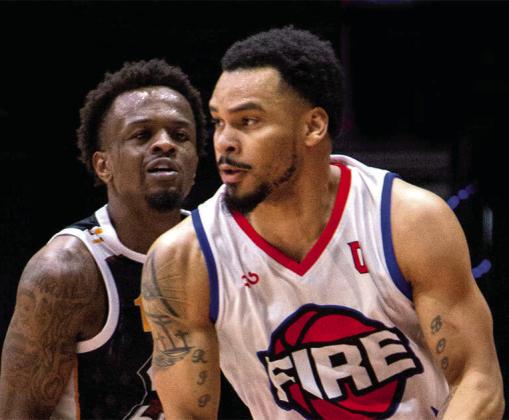 Potawatomi Fire’s DeShawn Munson sets single-game record for rebounds as the Fire cruised to its second win of the season, beating the Rockwall 7ers, 130-96. Photo by The Potawatomi Fire/Landon Kidney