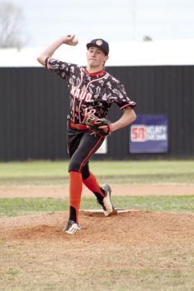 Maud’s Bowdee Brooks winds up for the pitch during the home game against Earlsboro on March 20. Earlsboro won, 16-2.